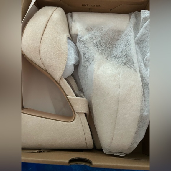 NEW Chunky Platform High Heels Closed Toe Ankle Strap Pumps Wedding Shoes 9.5 - Picture 4 of 7